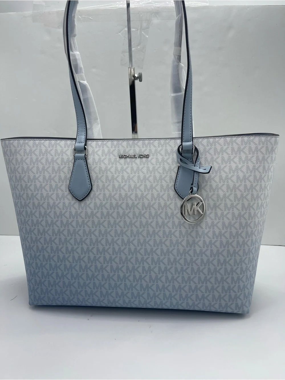 MICHAEL MICHAEL KORS SHEILA LG Multifunctional TOTE bag  Pale Ocean NWT